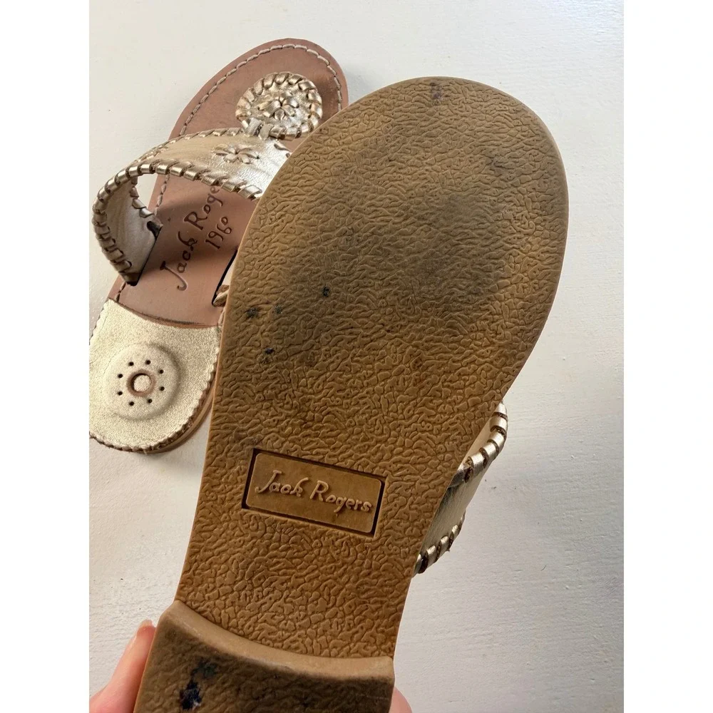 Jack Rogers Miss Hamptons II Kids Size 2 Gold Y2K Coastal Metallic Sandals